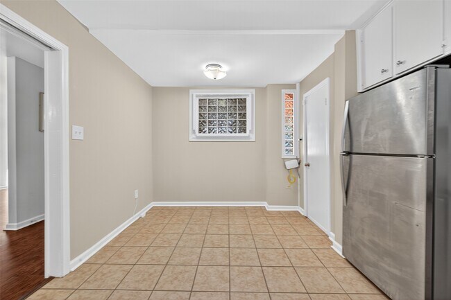Building Photo - 6307 Crab Orchard Rd