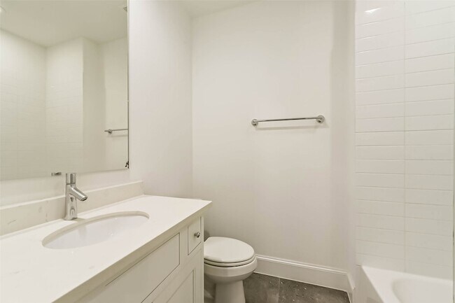 Building Photo - 4019 University Grove St