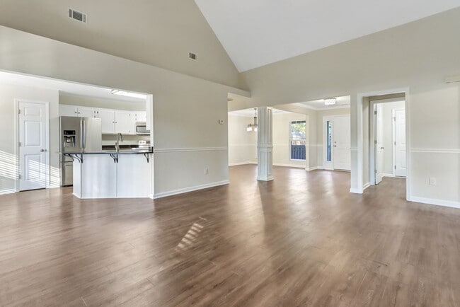 Building Photo - 114 Egrets Way Ln