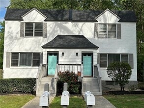 Building Photo - 1187 Lynmoor Dr NE