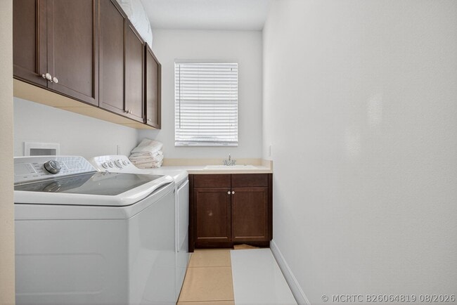 Building Photo - 4029 Faraday Wy