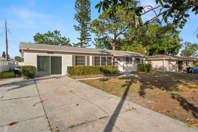 Building Photo - 2145 68th Ave S