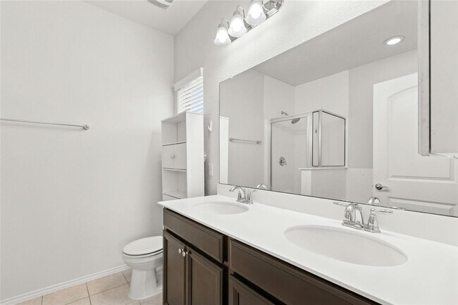 Building Photo - 11816 Monterosso Dr