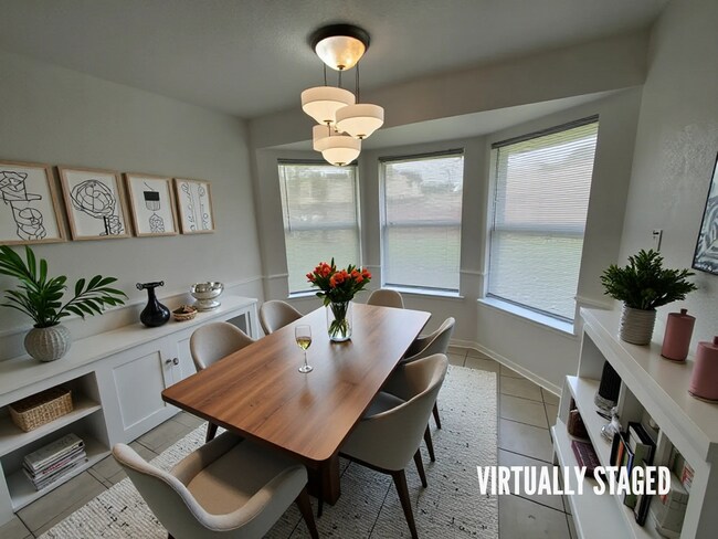 Building Photo - 4611 Colby Dr