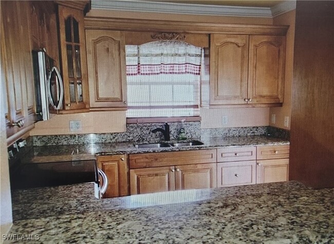 Building Photo - 9069 Gervais Cir