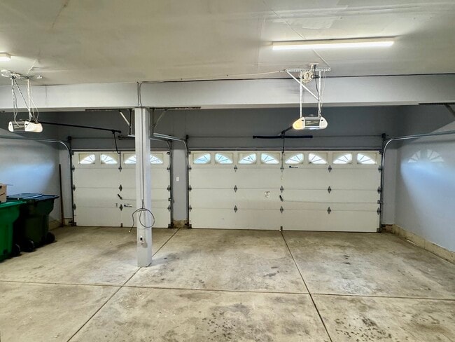 Building Photo - 12457 Walden Rd