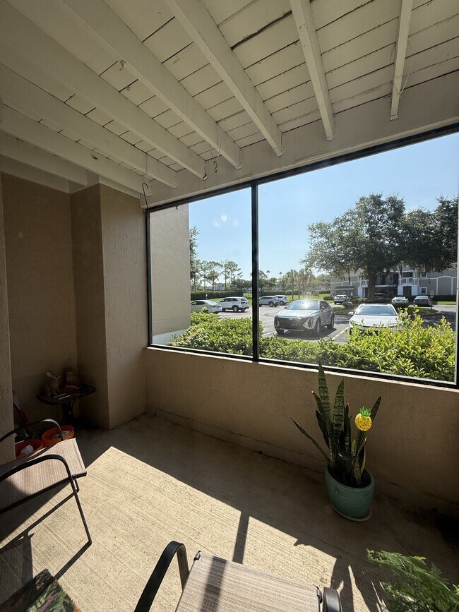 Building Photo - 800 Boardwalk Dr