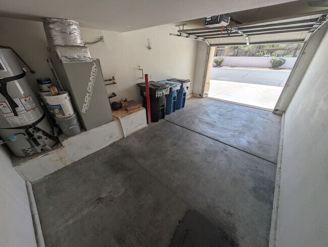 Building Photo - 8408 Stoney Bluff Ave
