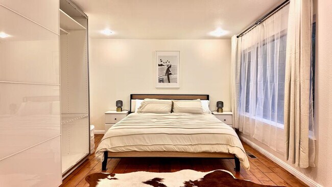 Building Photo - 6505 Skyfarm Dr