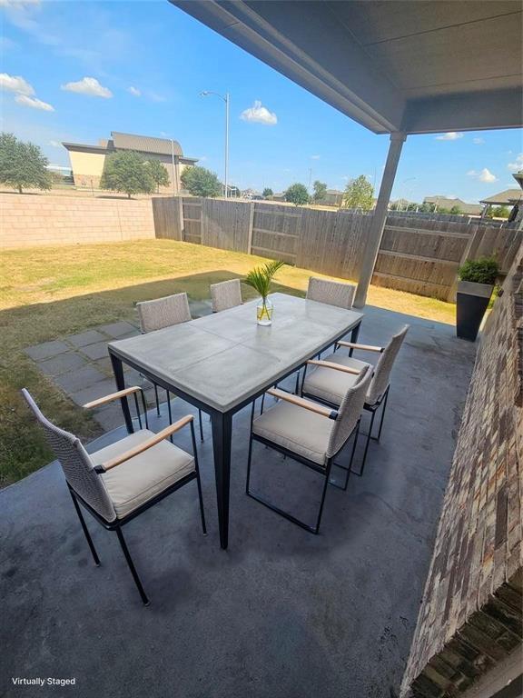 Building Photo - 13809 Mcarthur Dr