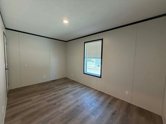 Building Photo - 23 E Arizona