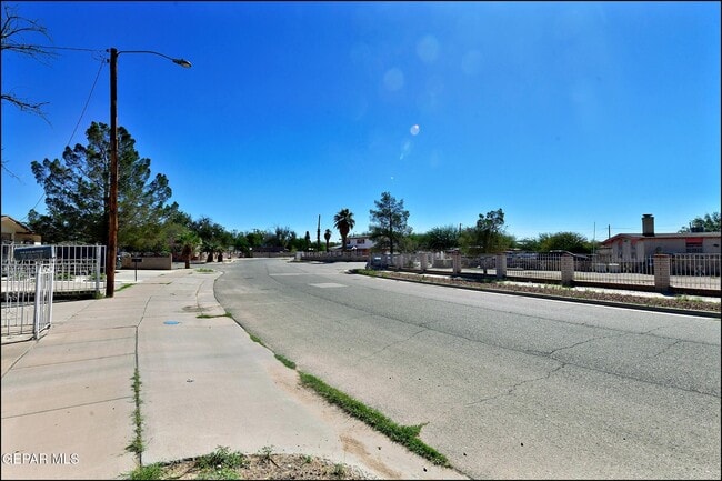 Building Photo - 7817 Caliche Dr