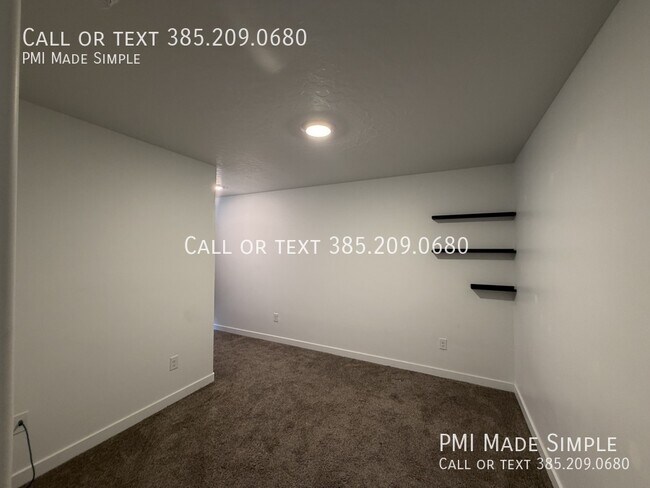 Building Photo - 3901 Buckland Dr