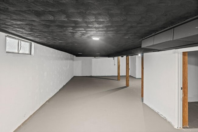 Building Photo - 506 N 44th St