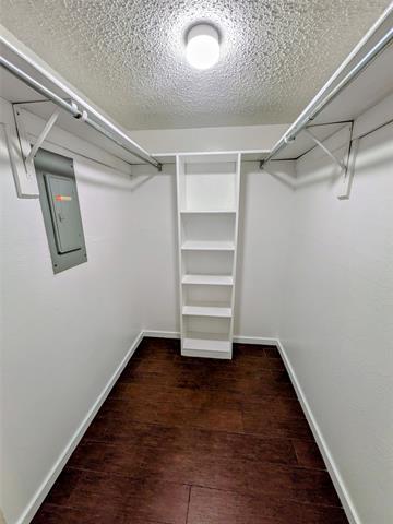 Building Photo - 10650 Steppington Dr