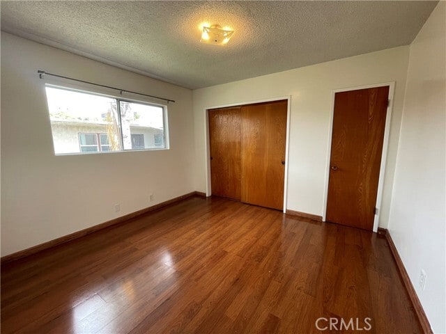 Building Photo - 901 Linden Ave