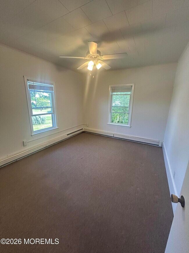 Building Photo - 1109 Lincoln Ct