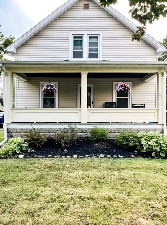 Walking Distance to Heart of Williamsville Village. - 61 Hirschfield Dr