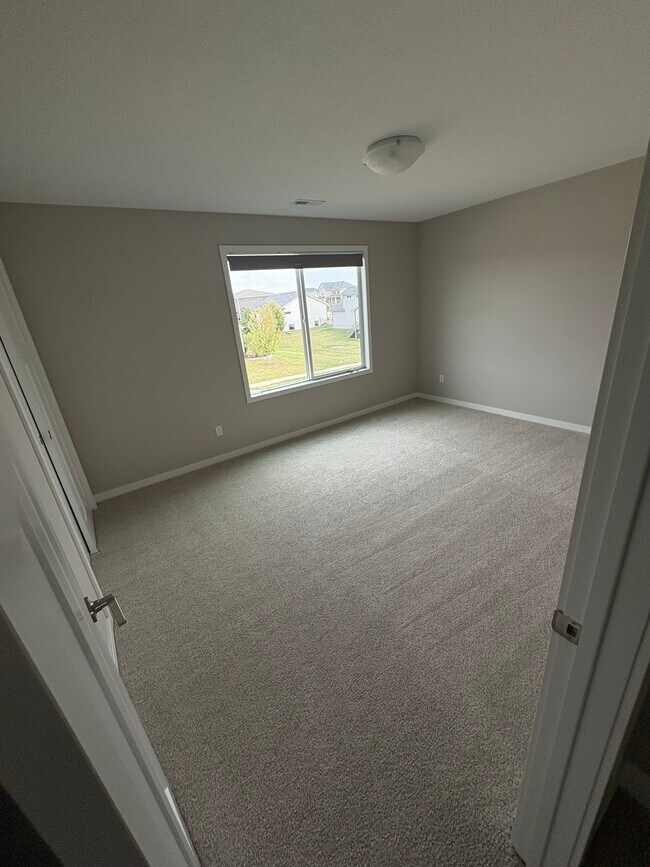 Building Photo - 16314 Springbrook Trl