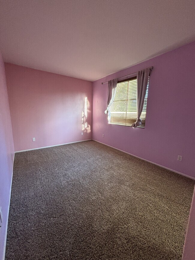 Building Photo - 1854 Andrea Dr
