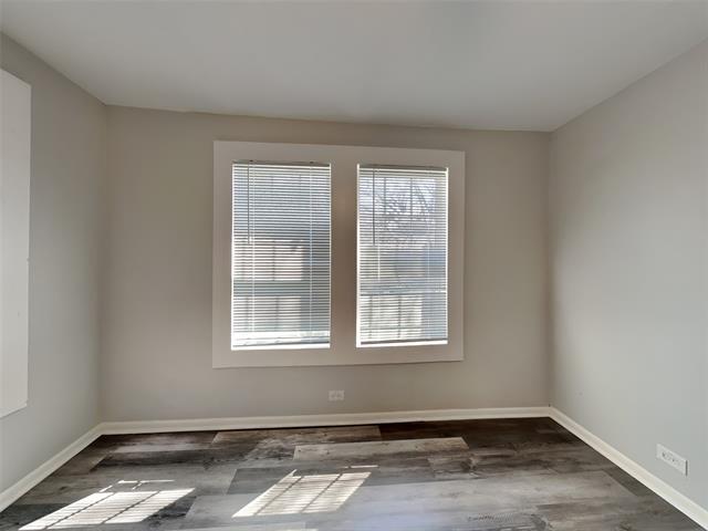 Building Photo - 908 Forrest Ave