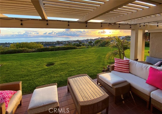 Building Photo - 202 Calle Cuervo