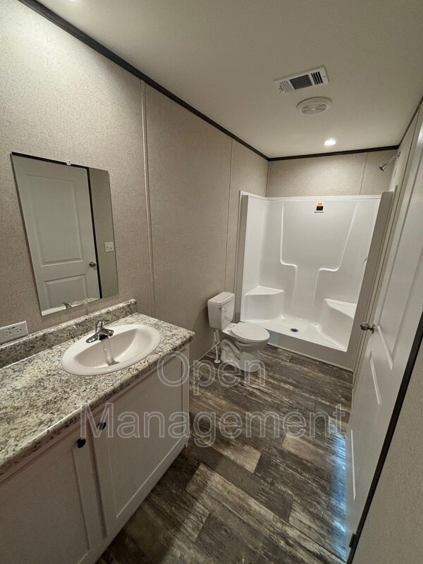 Building Photo - 356 Bayhead Dr