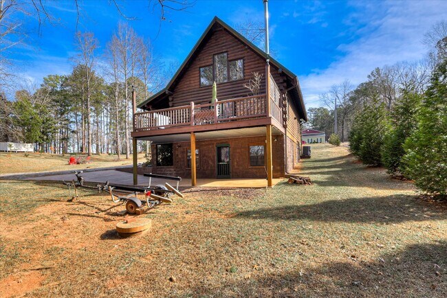 Building Photo - Fully Furnished Monthly Lake Cabin Rental | Available October – March