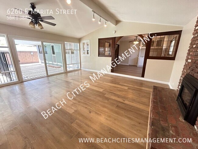 Building Photo - 6260 E Marita St