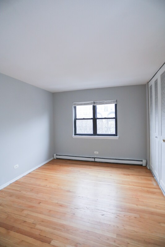 Building Photo - 2828 N Cambridge Ave