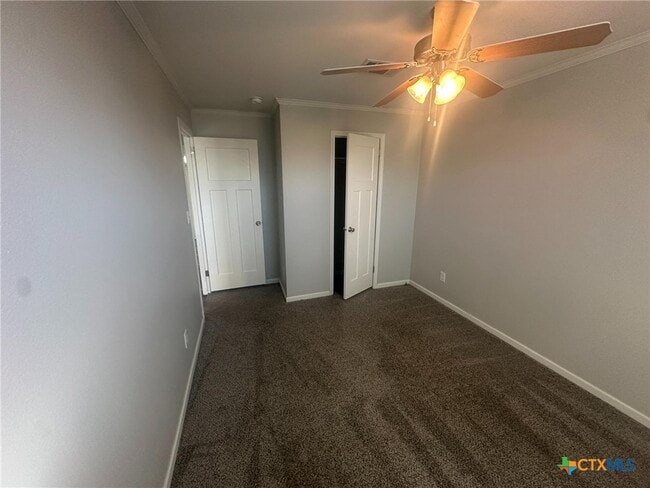 Building Photo - 908 N Henry St