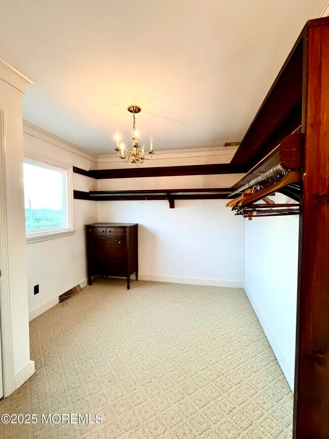 Building Photo - 609 Ocean Ave