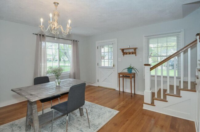 Building Photo - 516 Virginia Ave