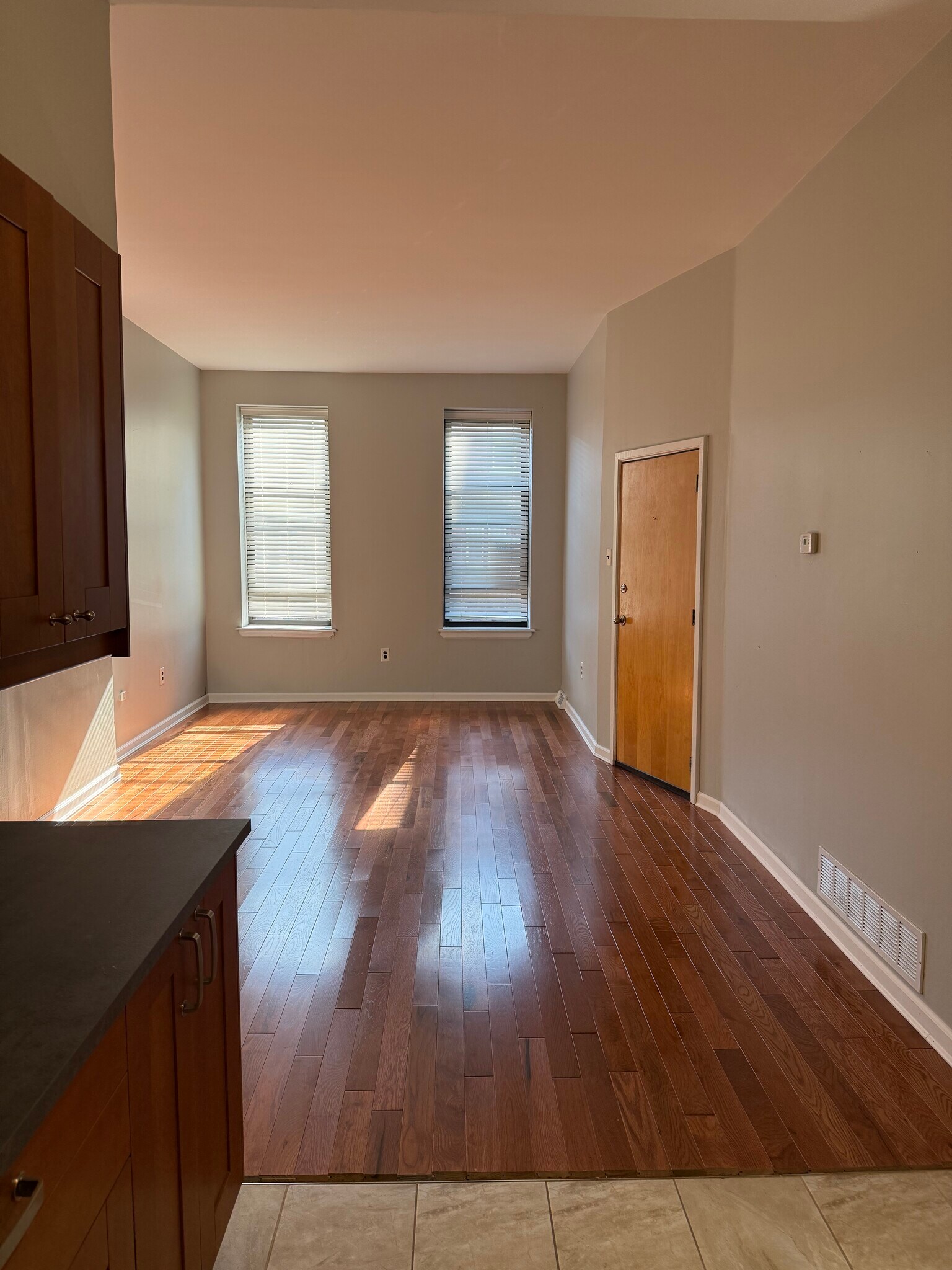 Building Photo - 1217 Snyder Ave