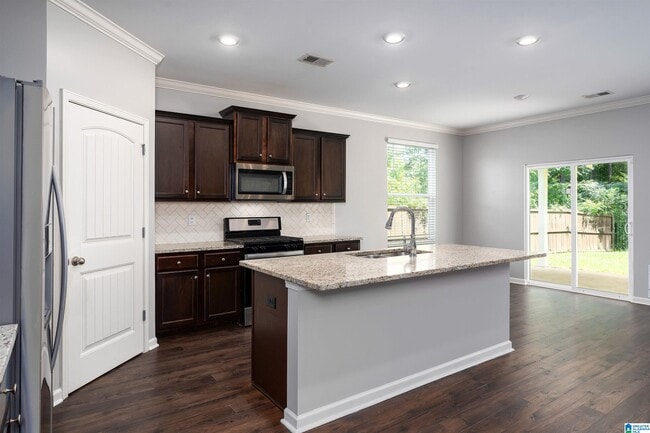 Building Photo - 193 Rock Terrace Cir
