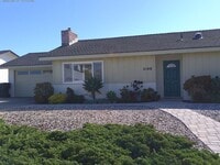 Building Photo - Sunset Terrace 3 bedroom, 2 bath house, 2 car garage in Los Osos
