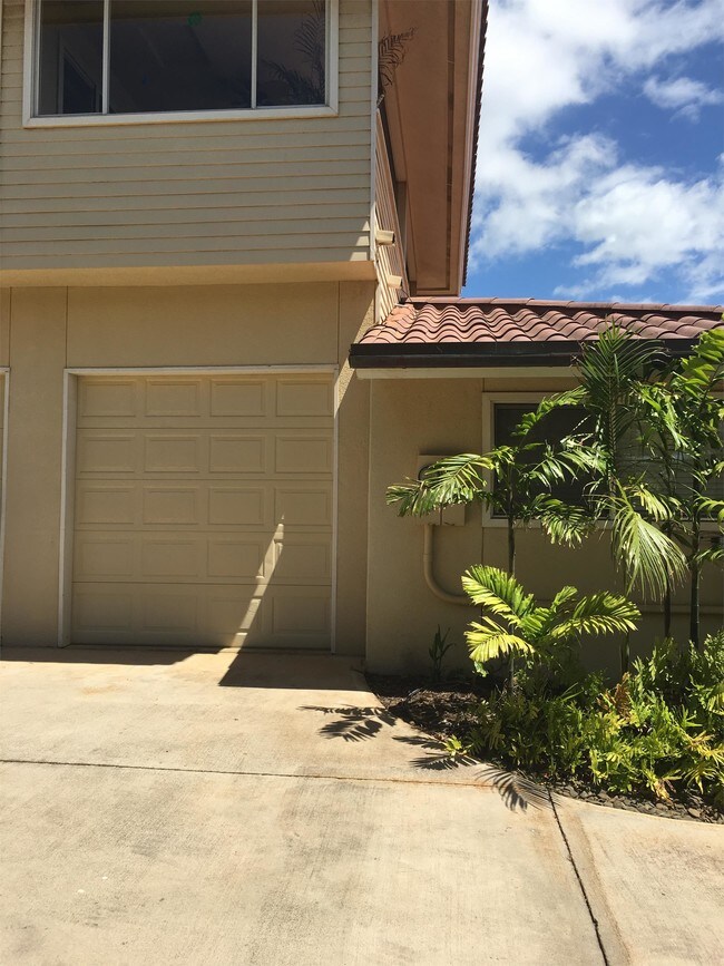 Building Photo - 232 Kamakoi Loop