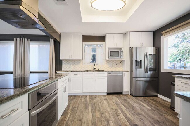 Building Photo - Updated 3 Bed / 2 Bath One-Story Home in San Antonio – Glen Wood Subdivision
