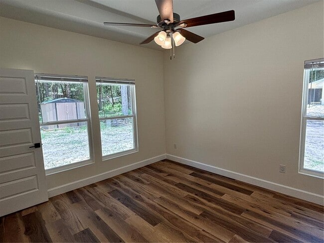 Building Photo - 301 NW 5 St