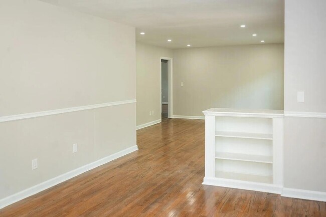 Building Photo - 3351 Black Oak Cir