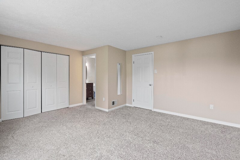 Building Photo - 131 Spruce Woods Ct