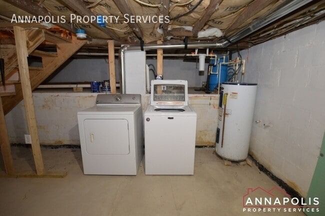 Building Photo - 536 Tepper Rd