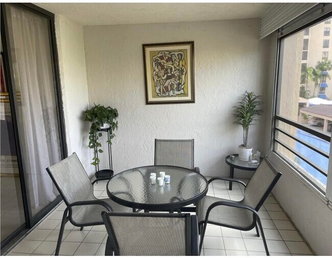 Building Photo - 7170 Promenade Dr