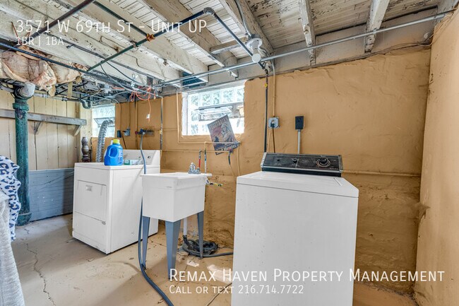 Building Photo - 3571 W 69th St