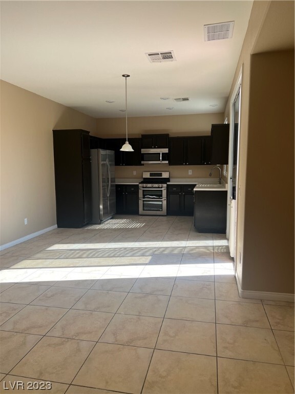 Building Photo - 2640 Spruce Creek Dr