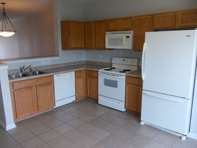 Building Photo - Awesome 2 Bed Condo in Desired NODA - The ...