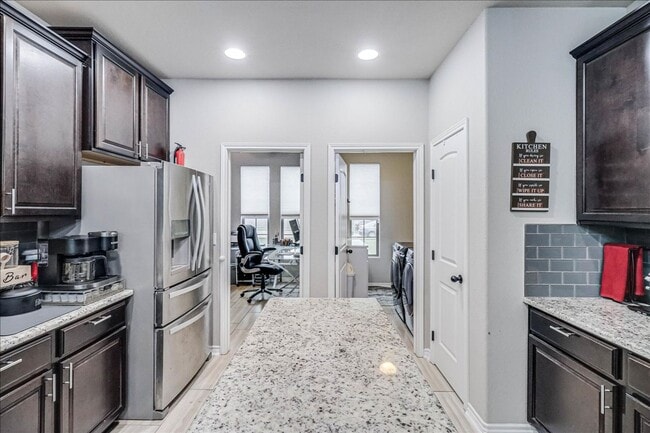Building Photo - 7809 Pavo Real St