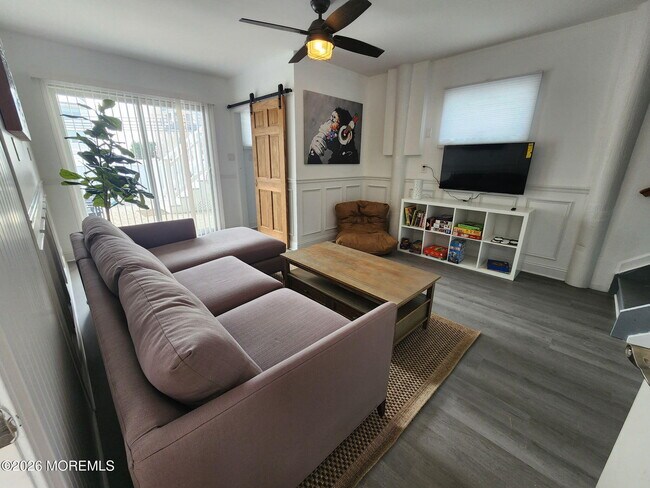 Building Photo - 447 NJ-35