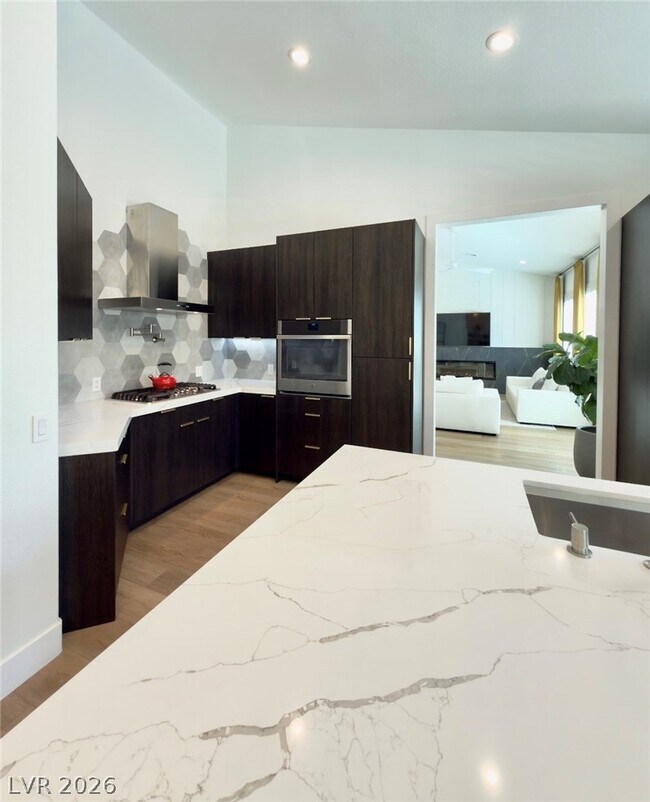 Building Photo - 1524 Breeze Canyon Dr