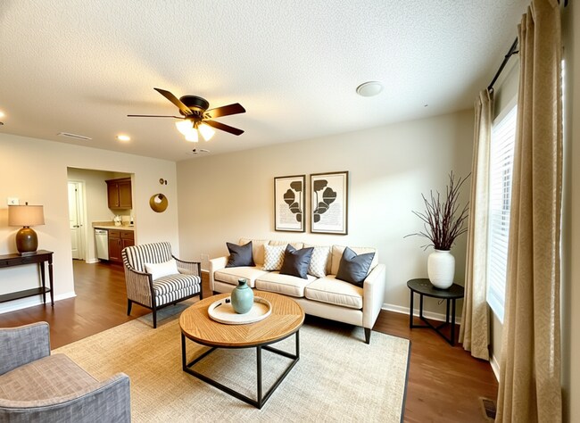 Primary Photo - **MOVE IN SPECIAL!!** Spacious 2 Bedroom / 2 Bath Unit!